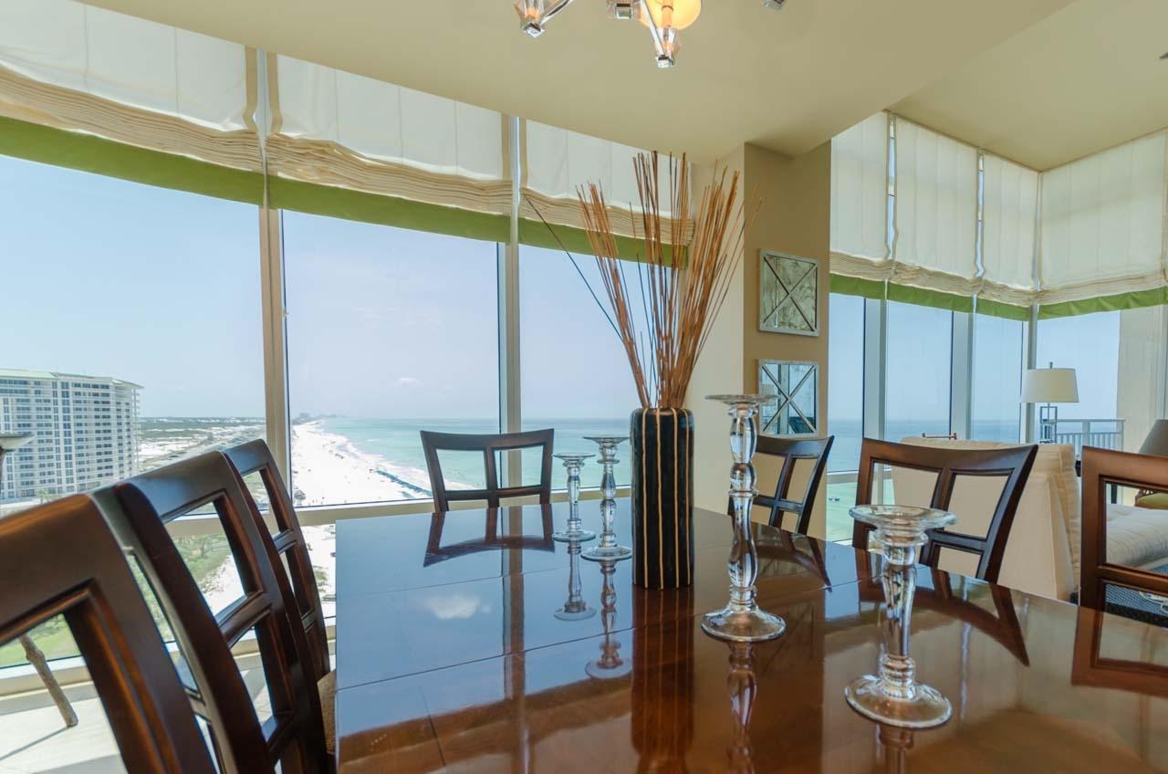 SIGNATURE BEACH - Residential