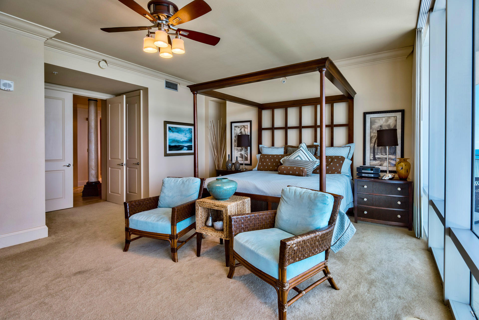 SIGNATURE BEACH - Residential