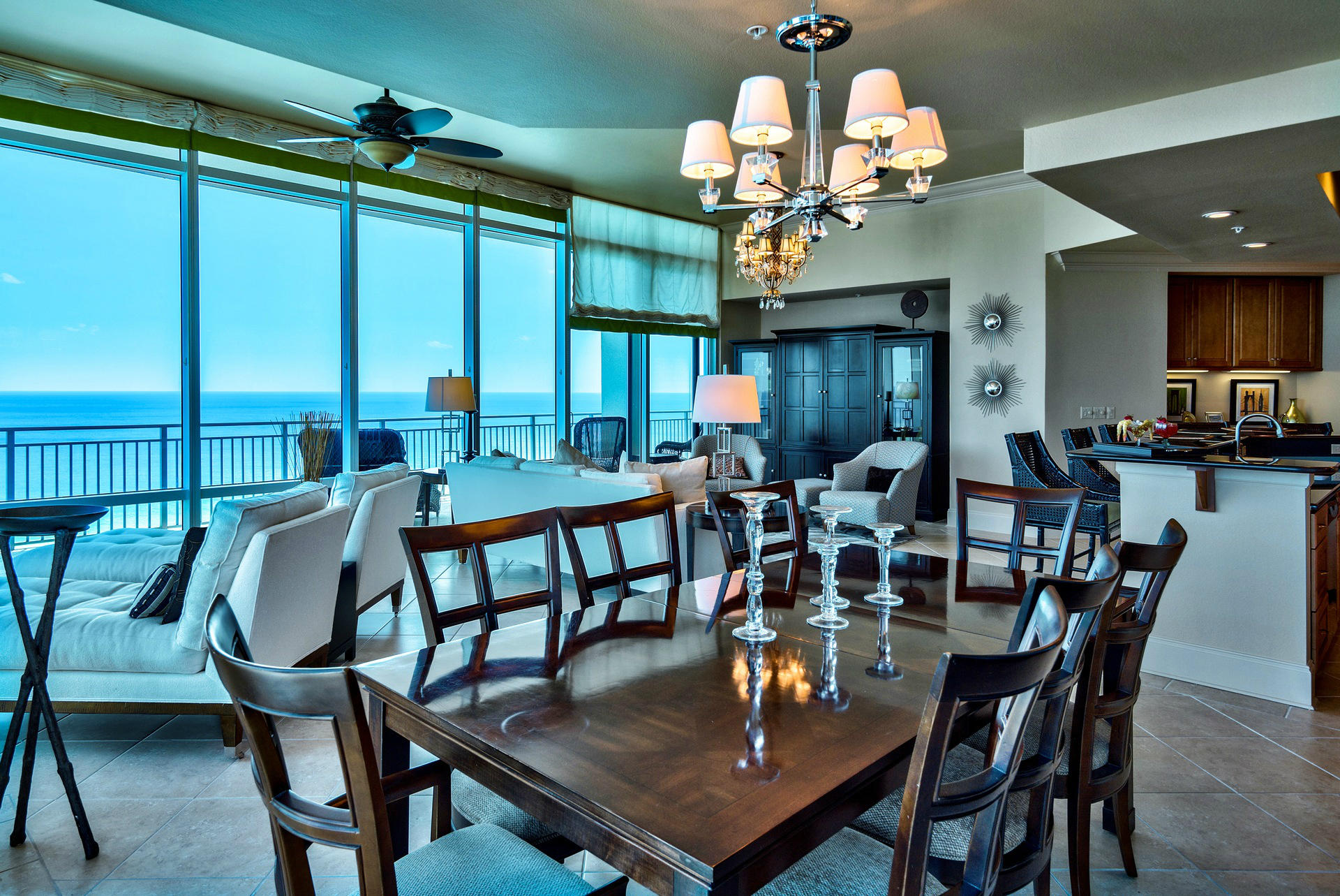 SIGNATURE BEACH - Residential