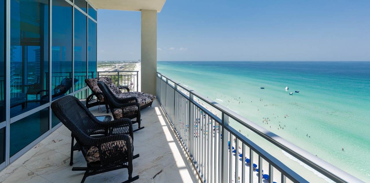 SIGNATURE BEACH - Residential