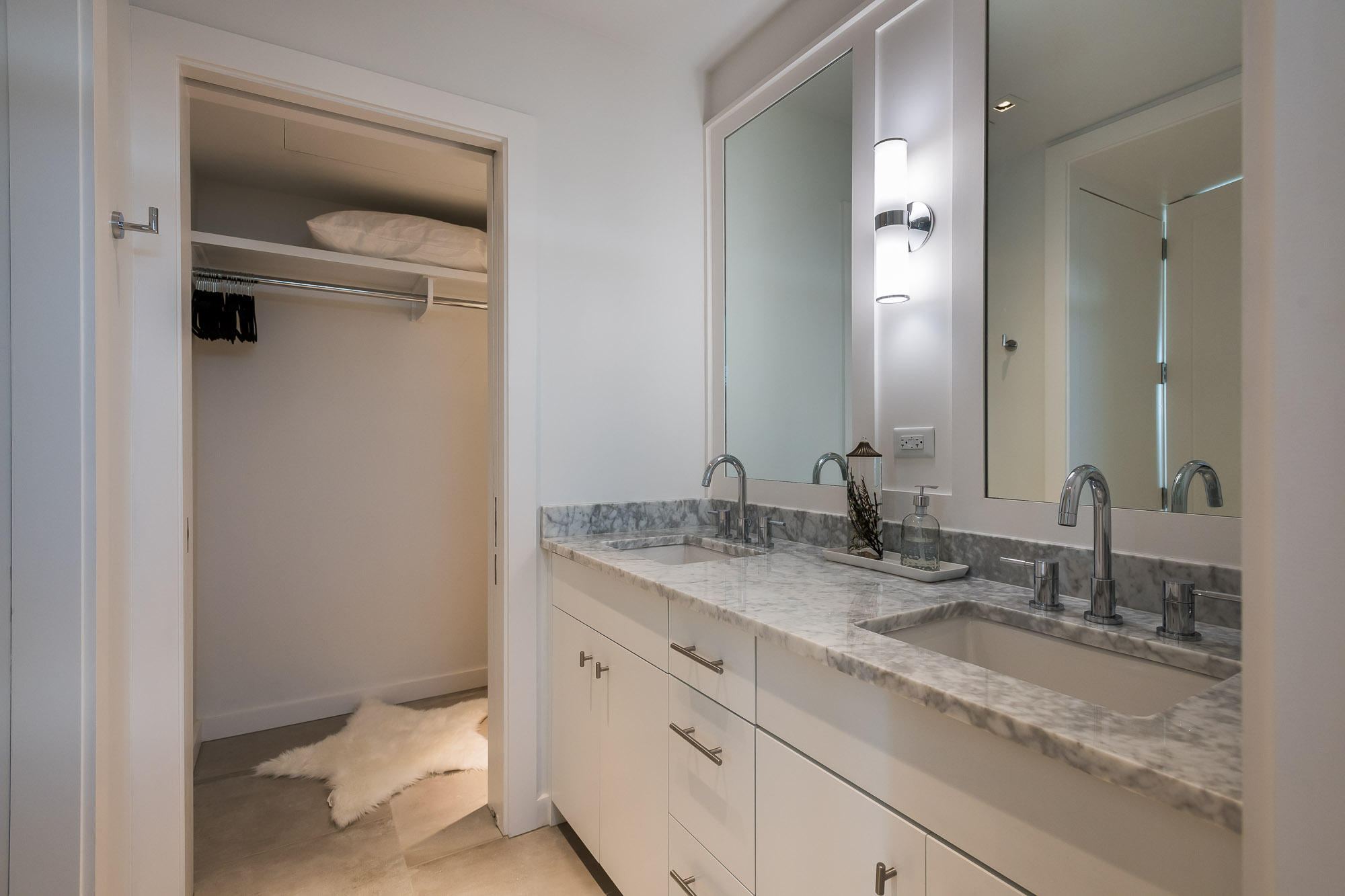 ALYS BEACH - Residential