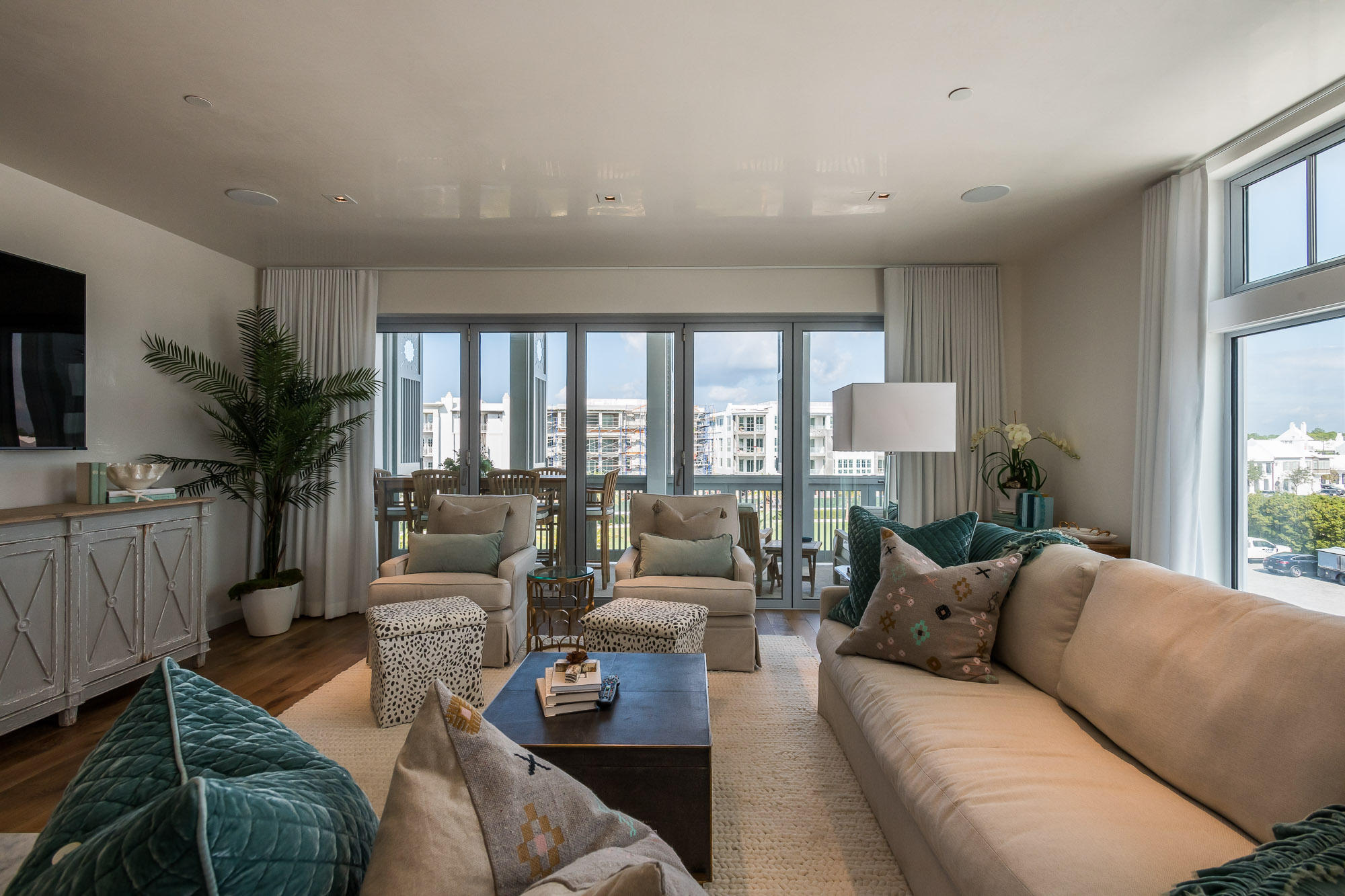 ALYS BEACH - Residential