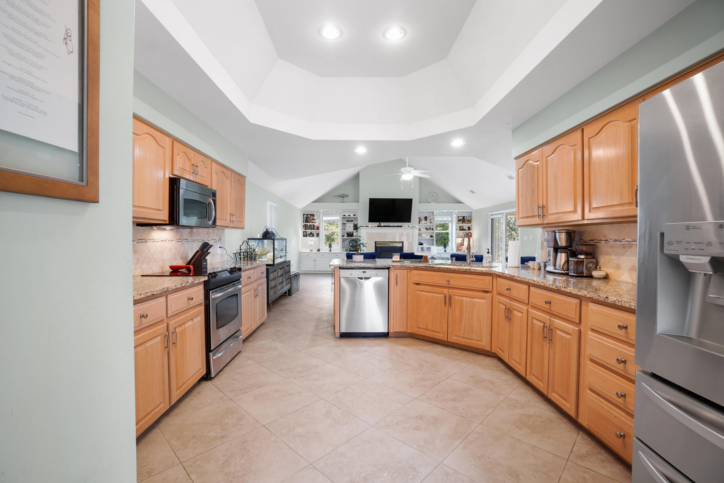 WINDSOR FOREST - Residential