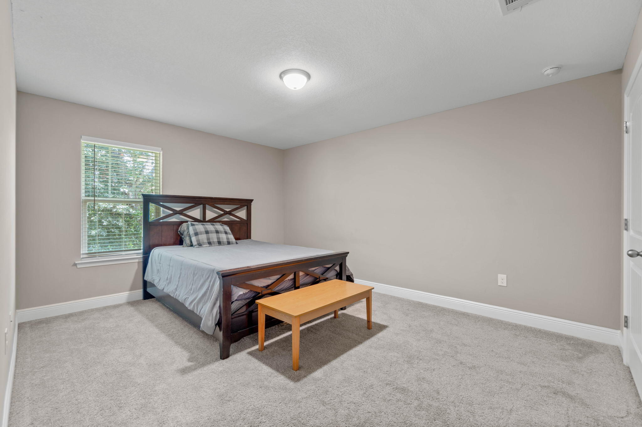 NAVARRE S/D 2ND ADDN - Residential