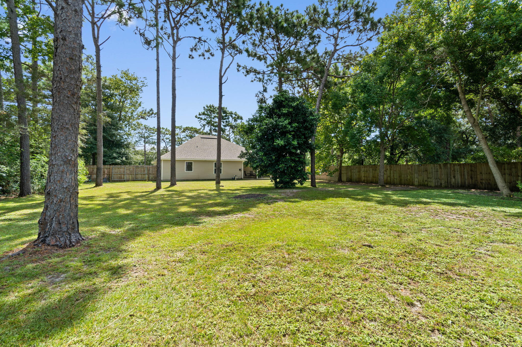 NAVARRE S/D 2ND ADDN - Residential