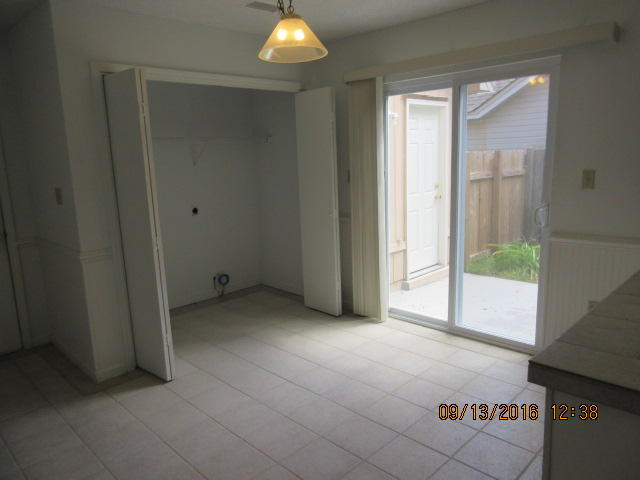 BROOKWOOD - Residential Lease