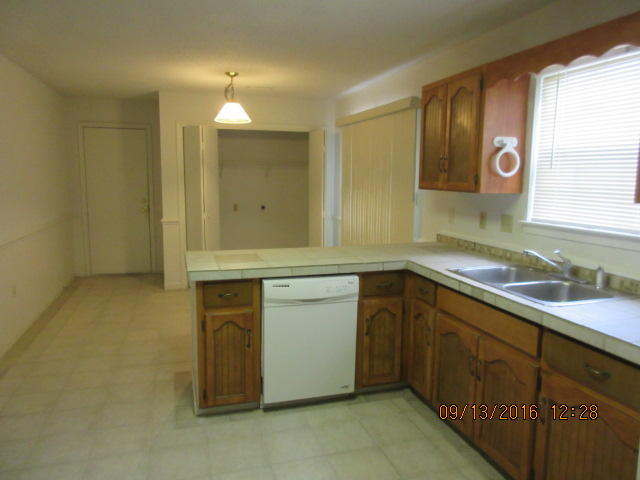 BROOKWOOD - Residential Lease