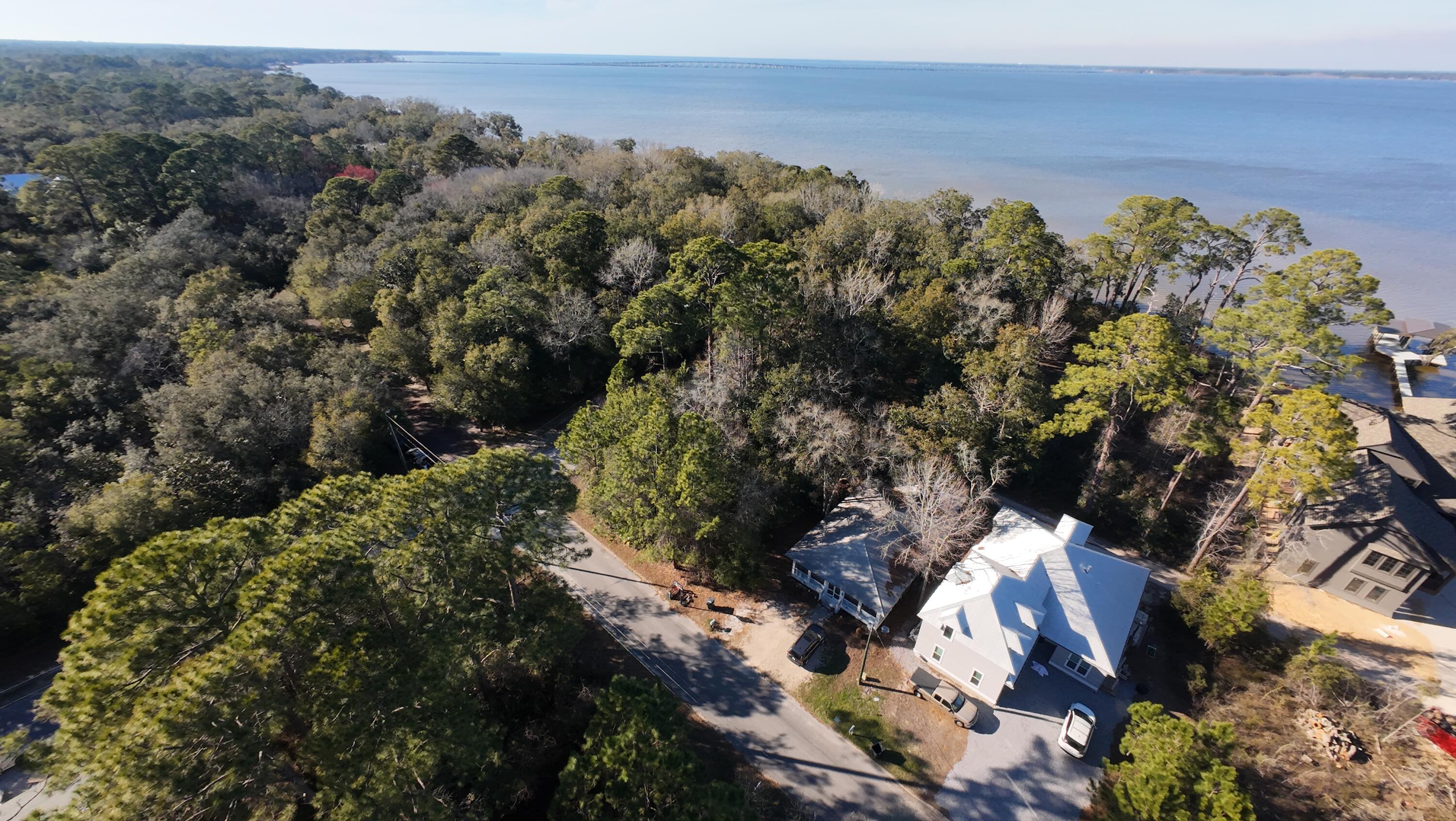 MAGNOLIA BEACH - Land