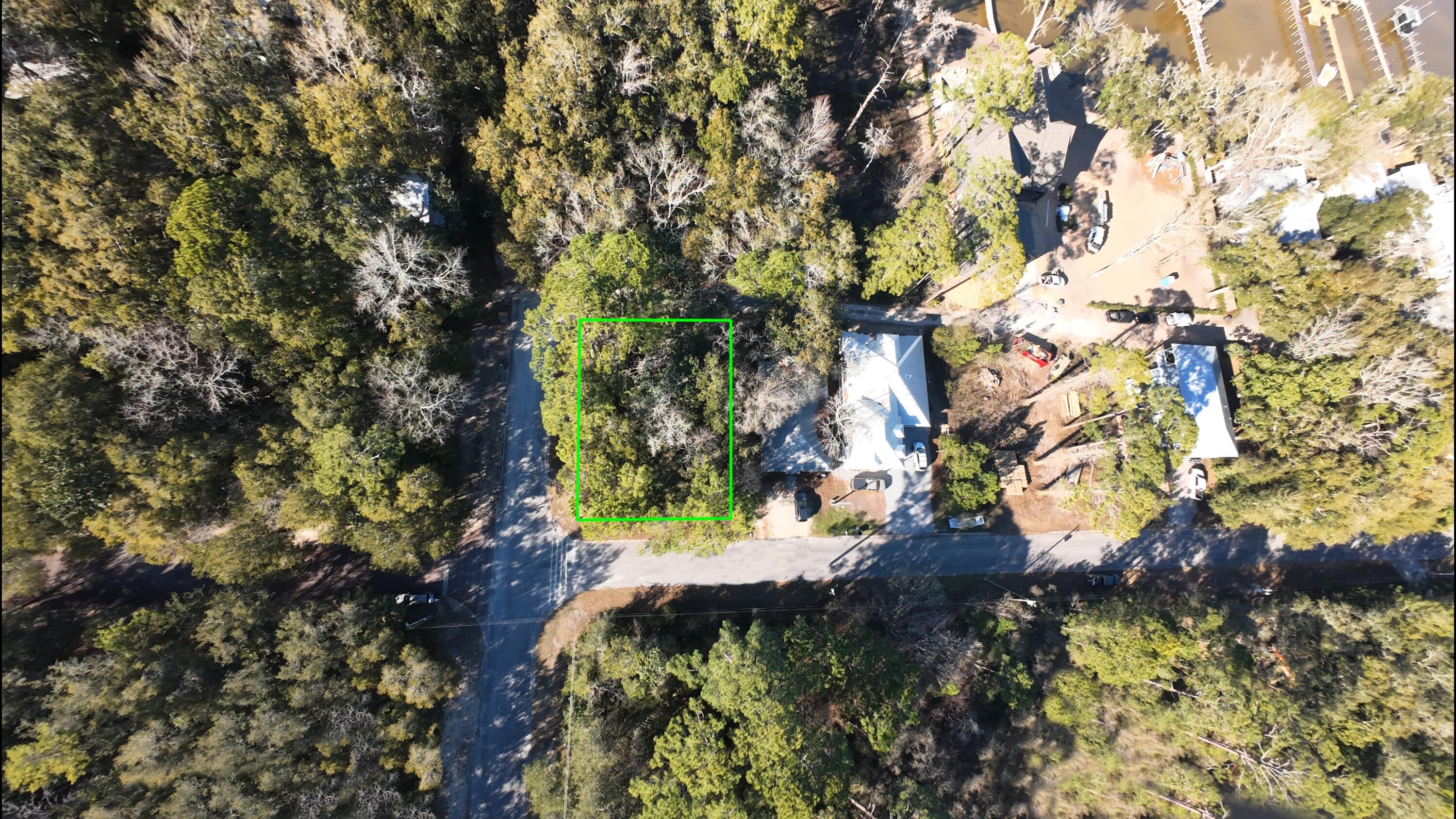 MAGNOLIA BEACH - Land