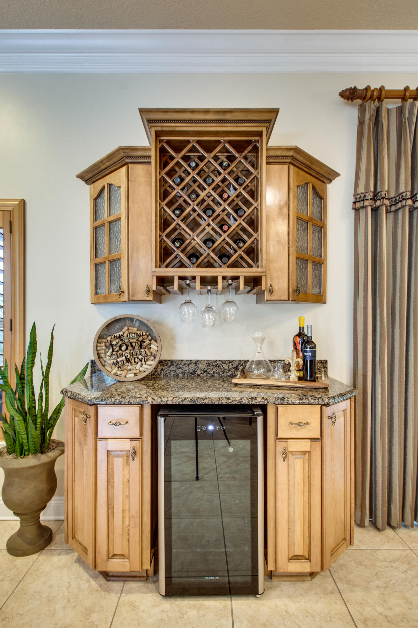 EMERALD BAY PH 1A - Residential