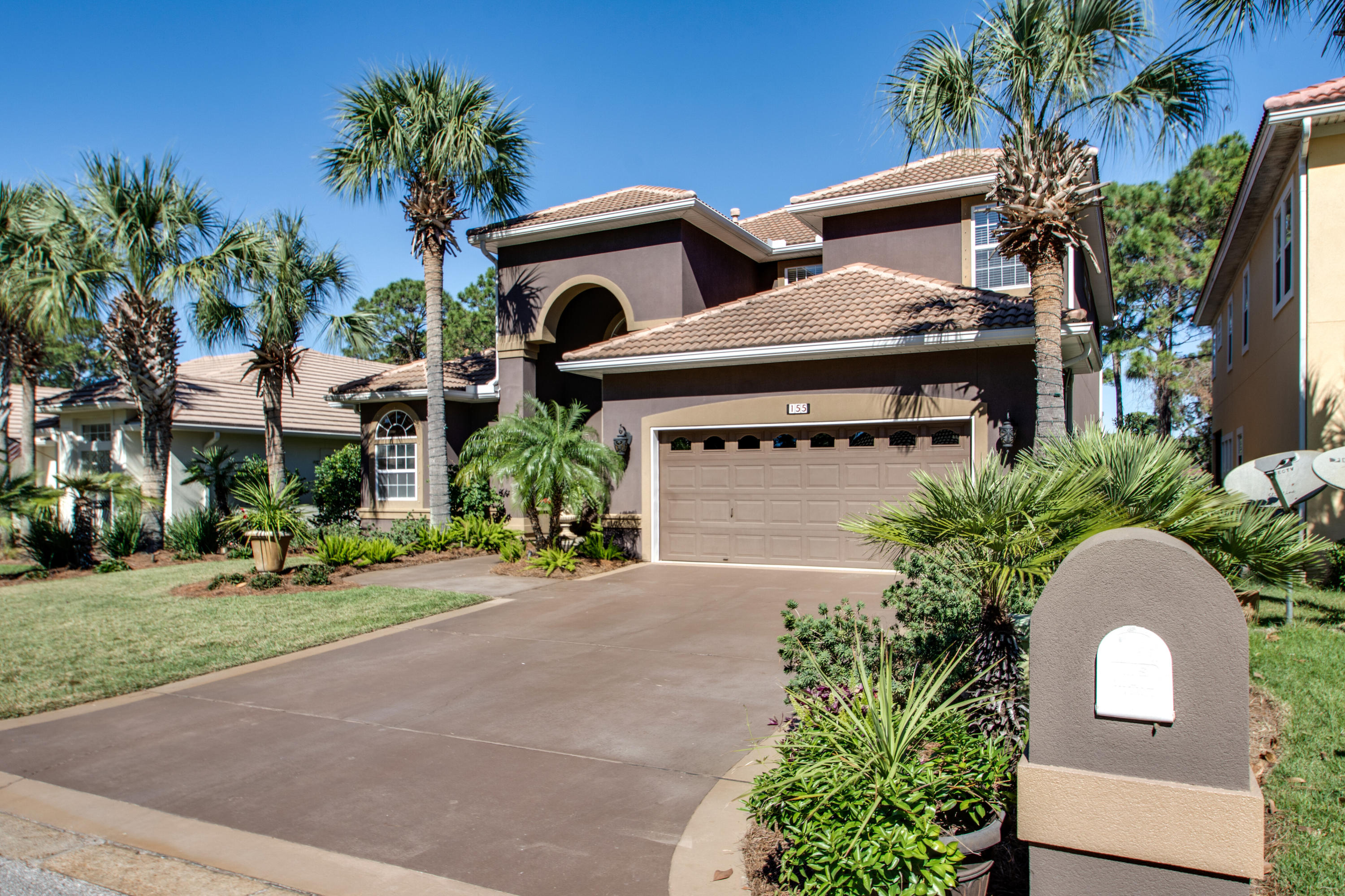 EMERALD BAY PH 1A - Residential