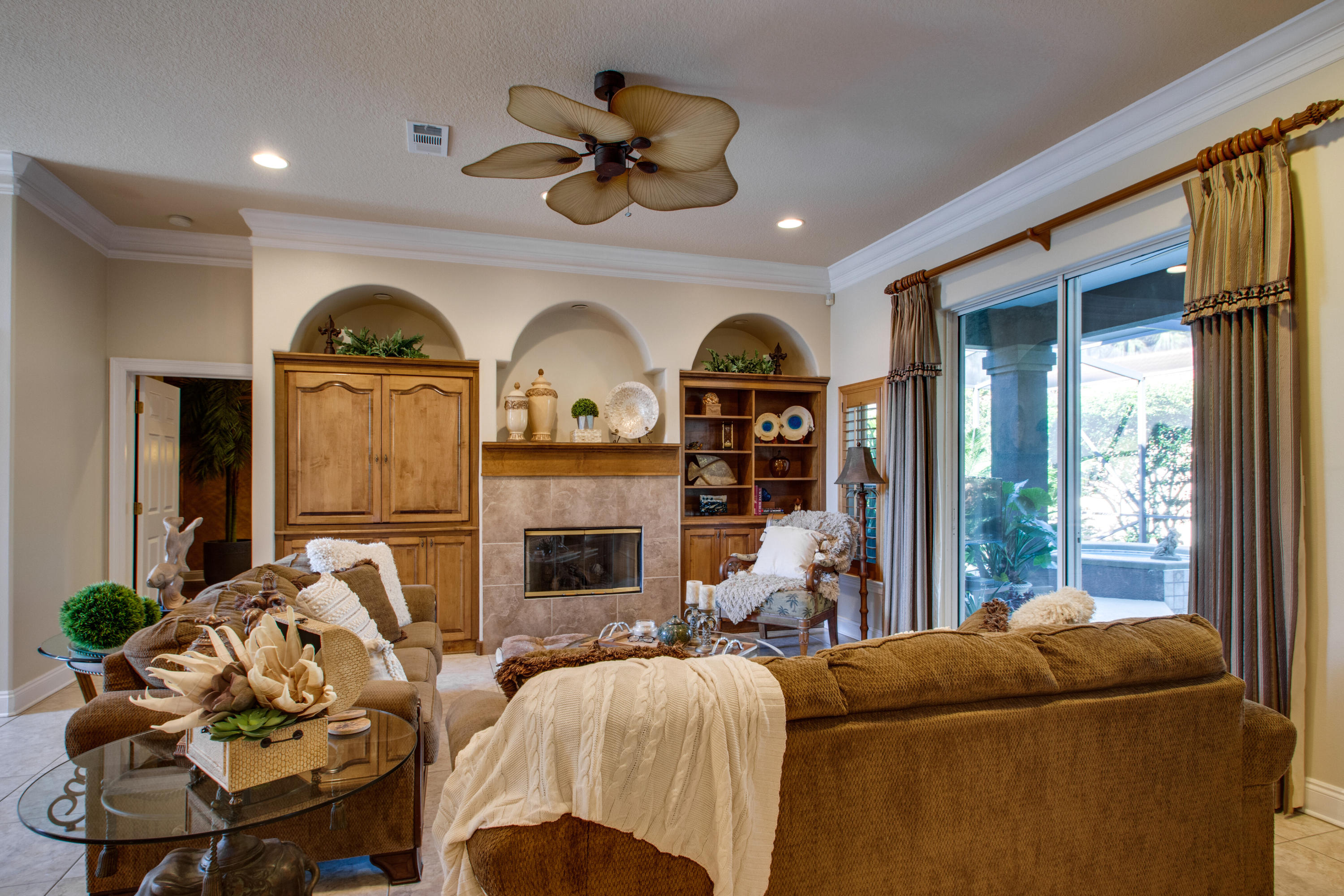 EMERALD BAY PH 1A - Residential