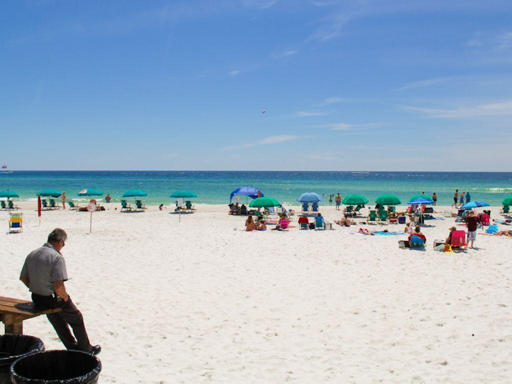 ST MARTIN BEACHWALK PH 1 - Residential