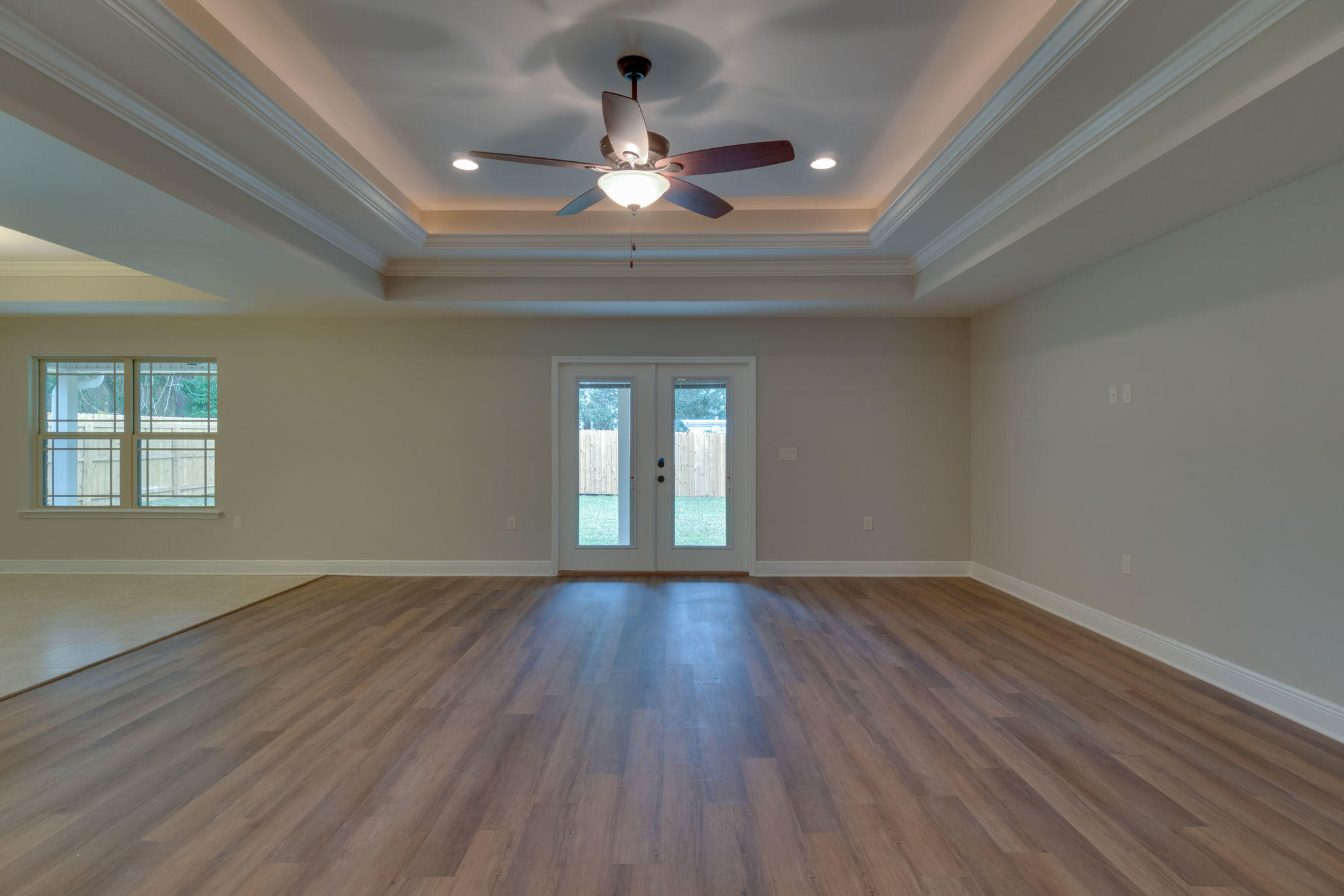 SCHOOLVIEW - Residential