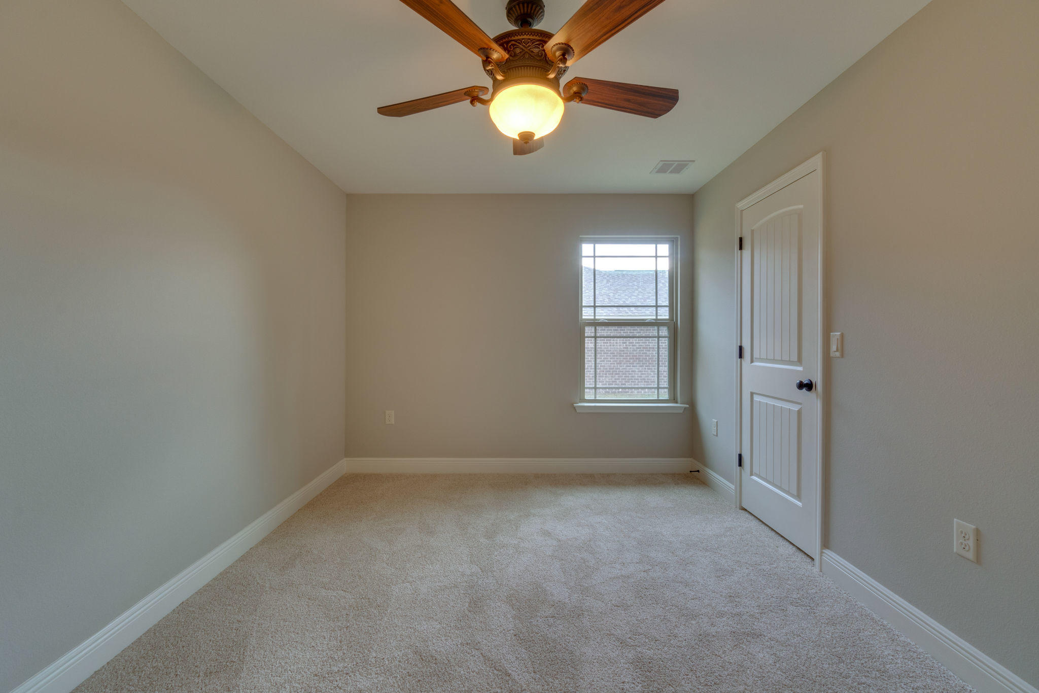 SCHOOLVIEW - Residential