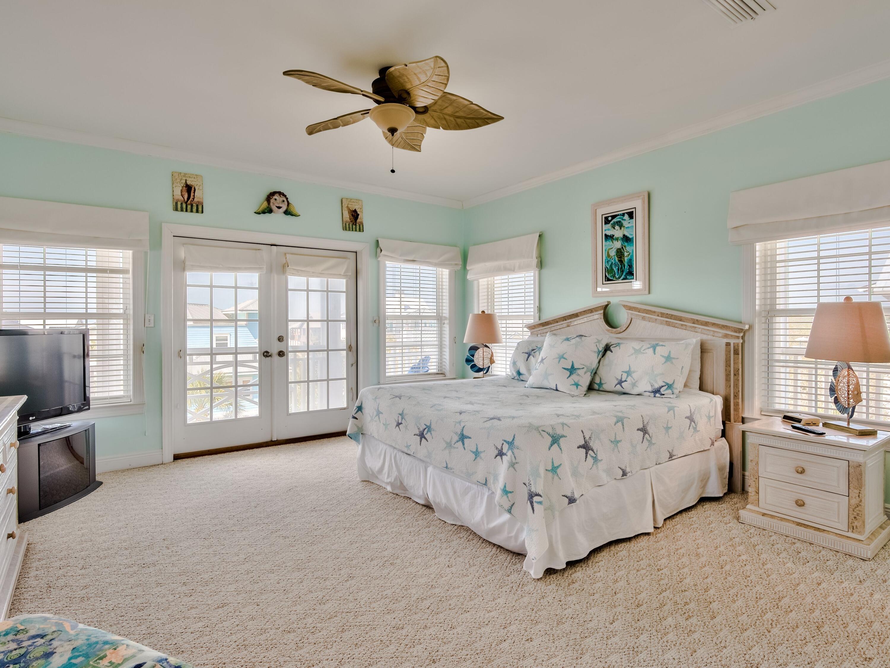 OLD FLORIDA BEACH - Residential