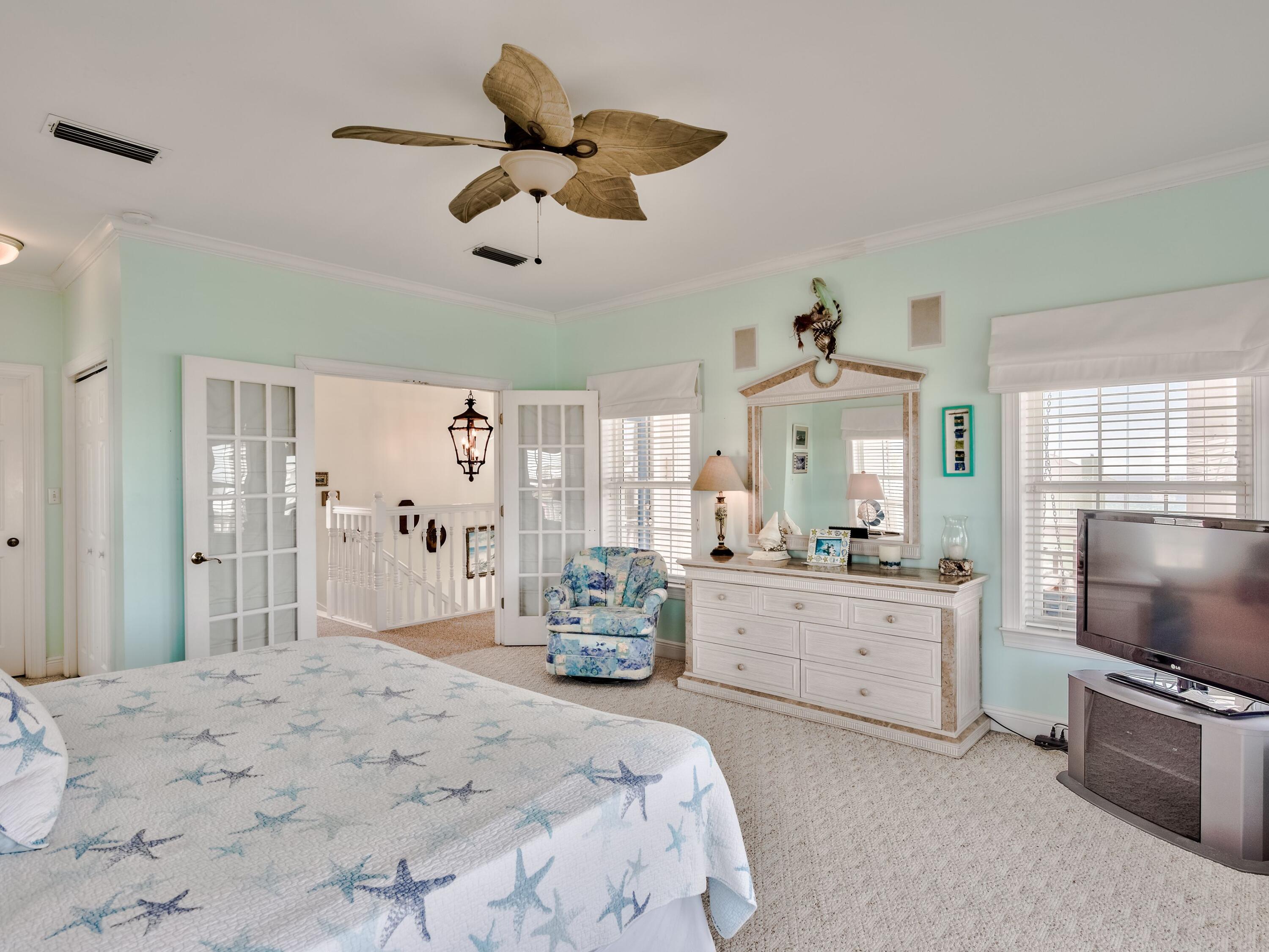 OLD FLORIDA BEACH - Residential