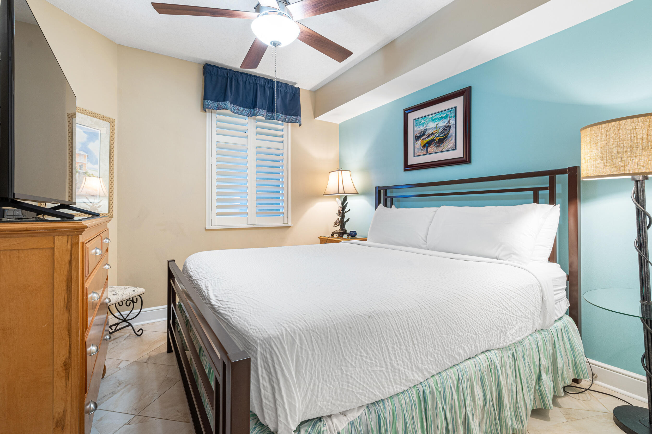 AZURE CONDOMINIUM - Residential