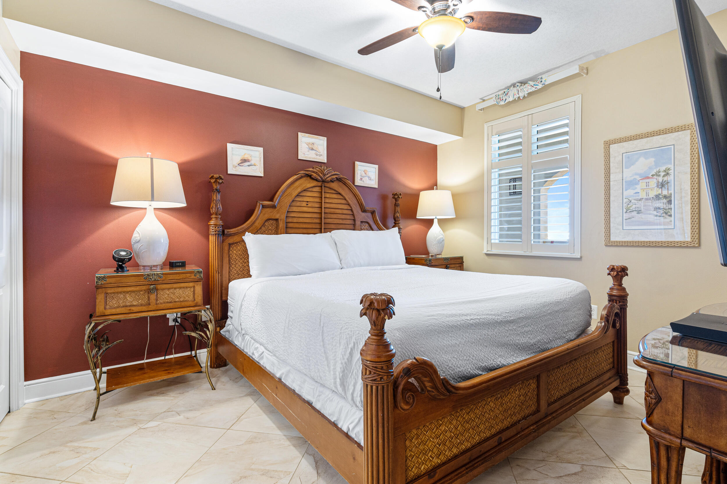 AZURE CONDOMINIUM - Residential