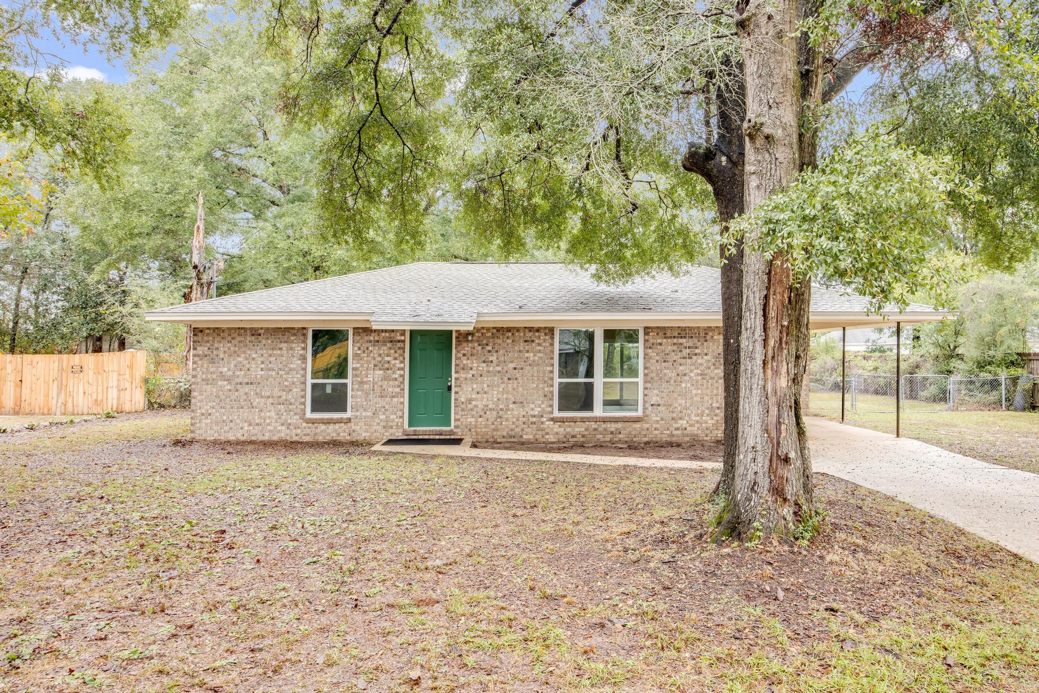 Check out this updated home centrally located in Crestview! Fully brick exterior with a large, flat back yard with no HOA! This home is ready for you to make it your own! Updates include: New LVP flooring, new tub/shower combo, fresh paint, Gas Water Heater 2024, HVAC 2021, Roof 2021, Windows 2021.