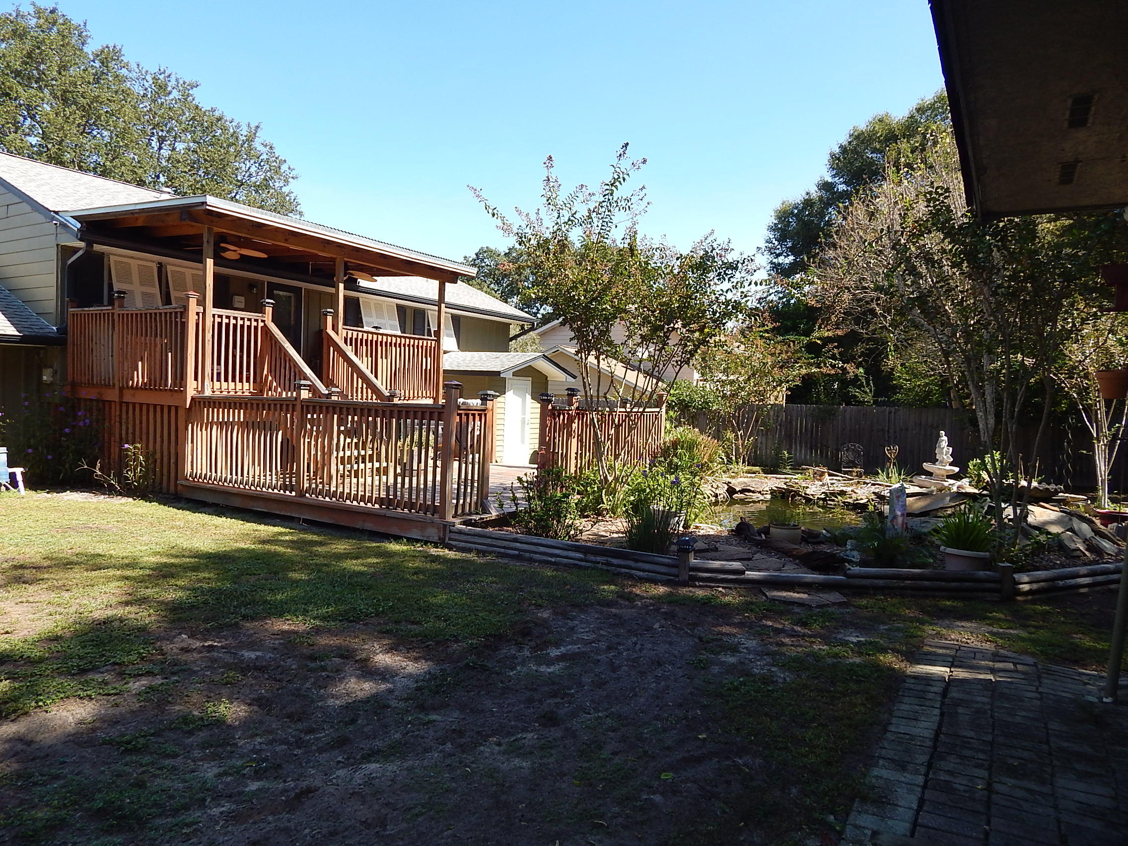 BAYOU WOODS - Residential