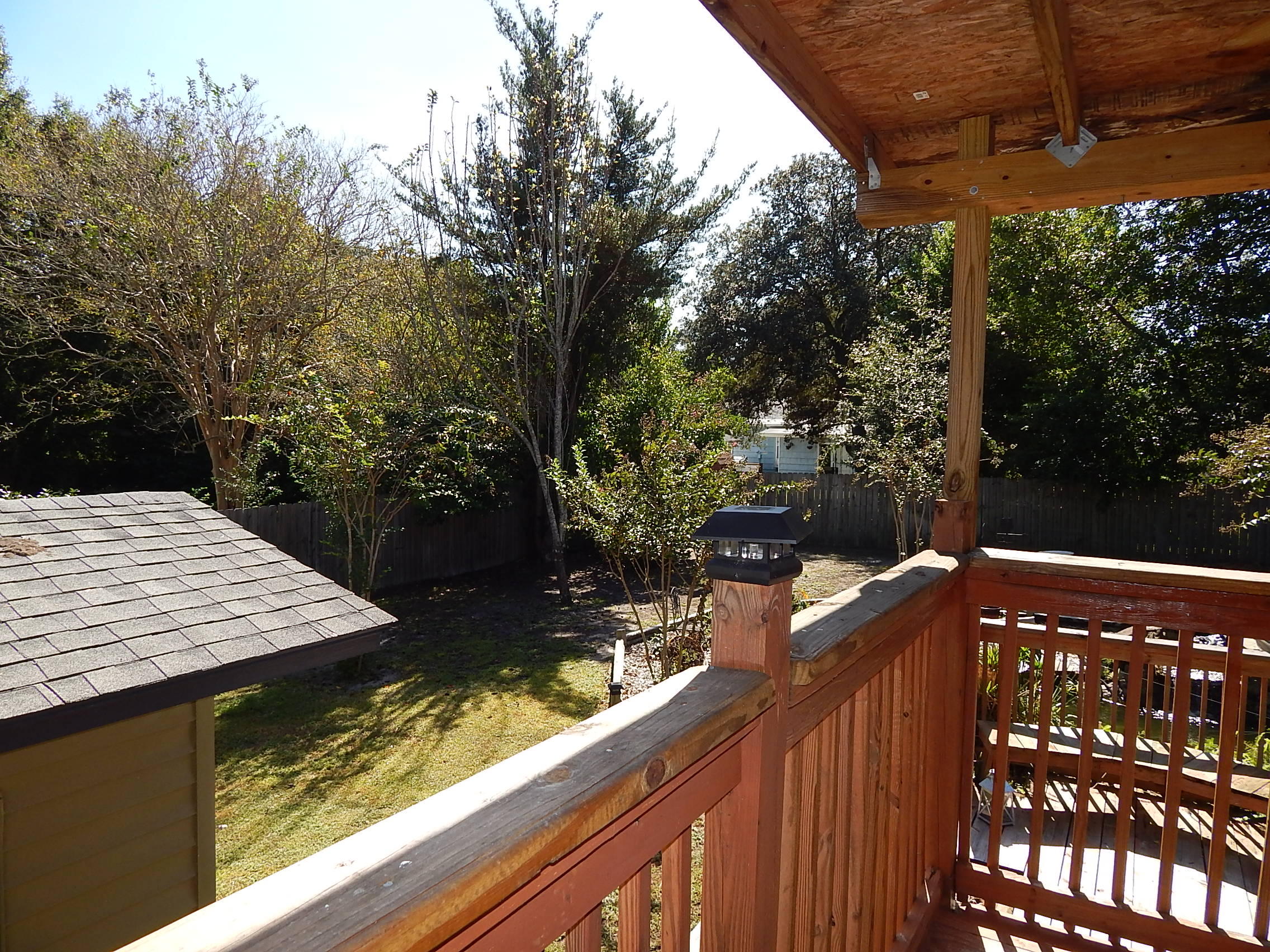 BAYOU WOODS - Residential