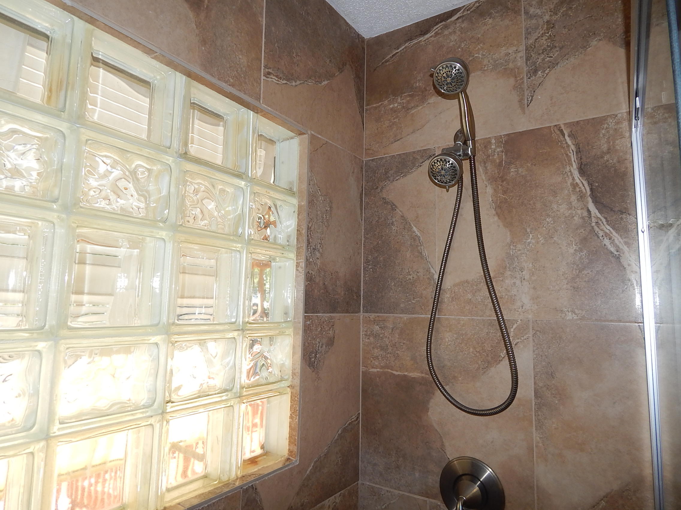 BAYOU WOODS - Residential