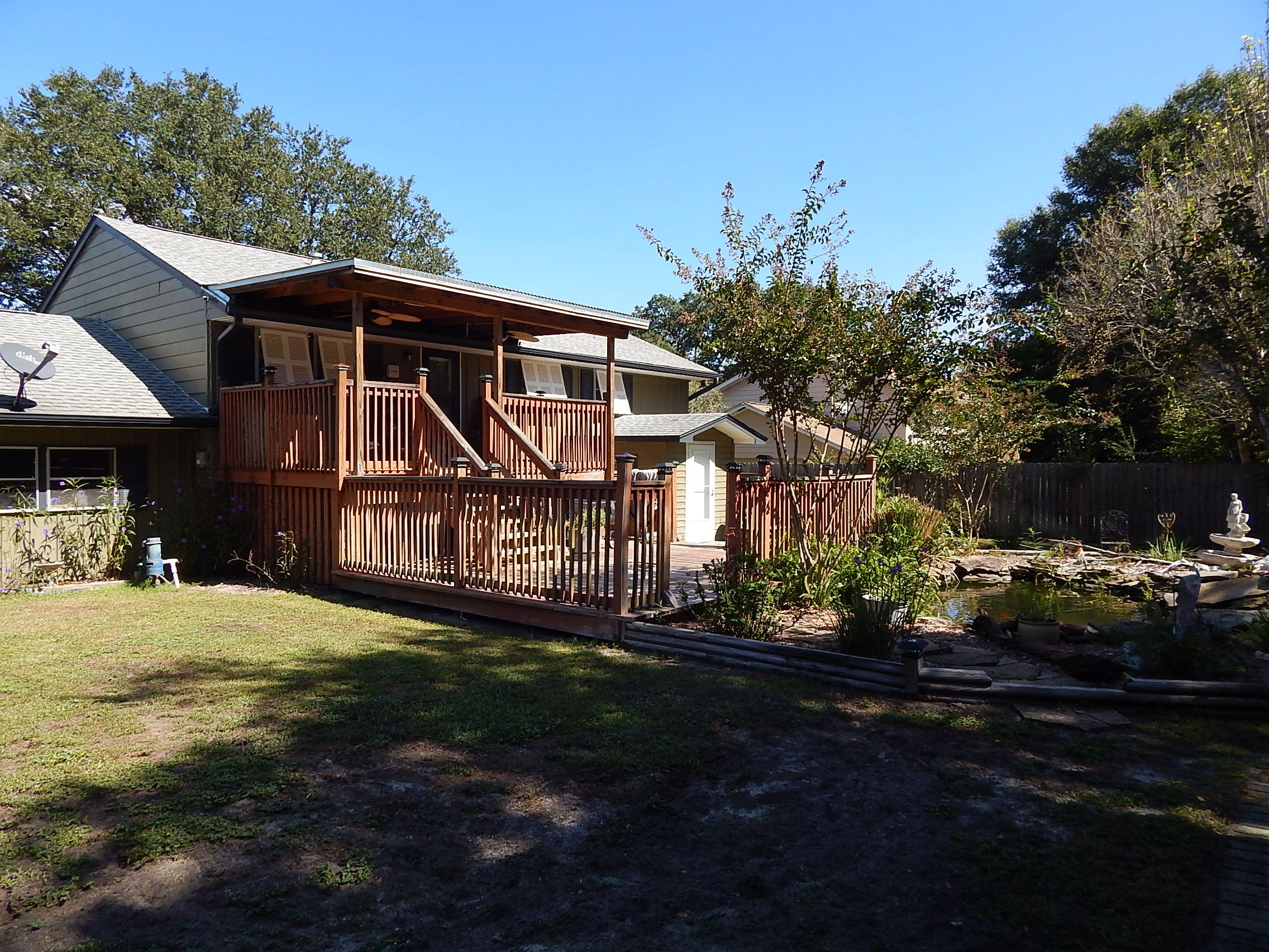 BAYOU WOODS - Residential