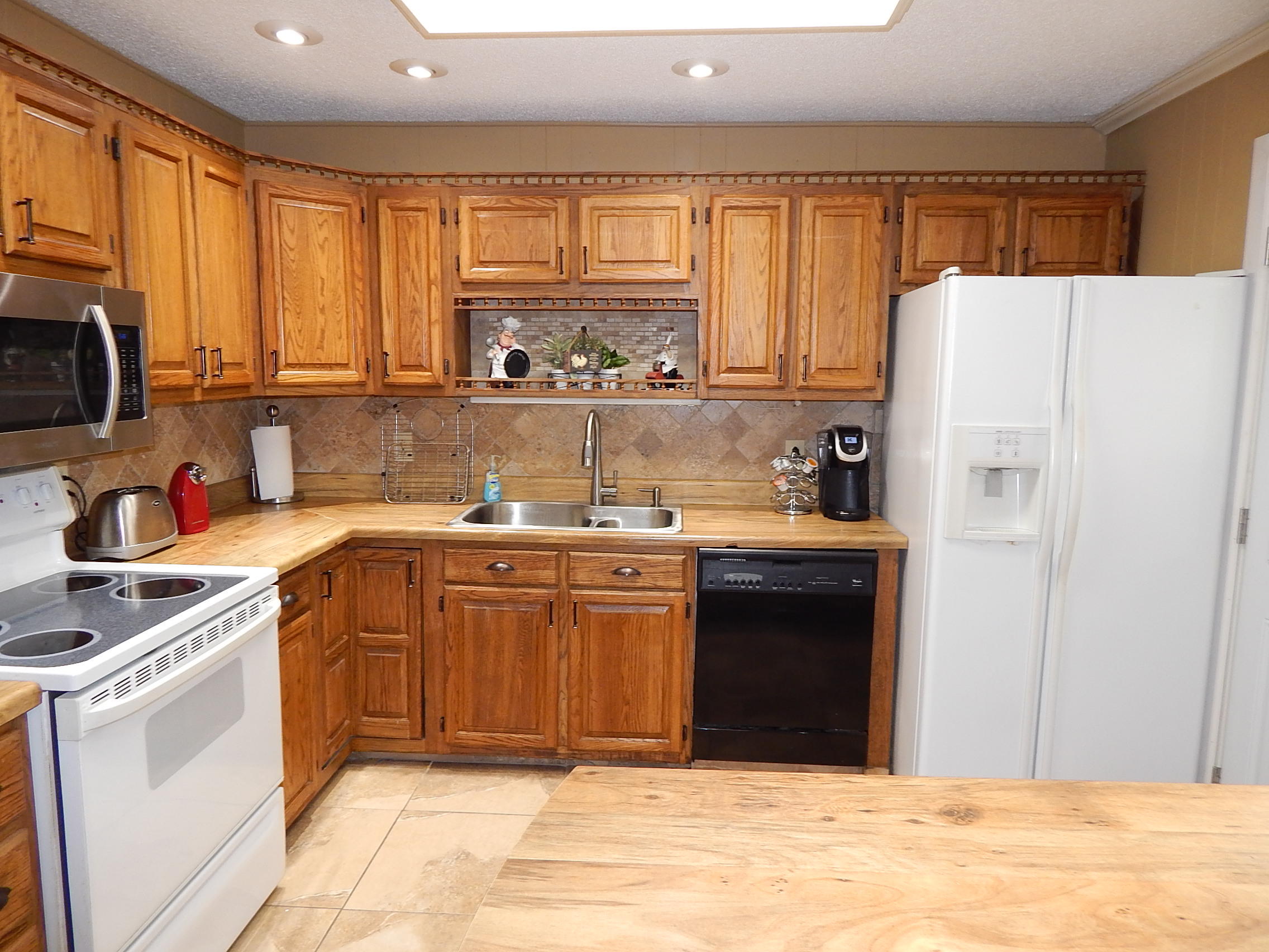 BAYOU WOODS - Residential