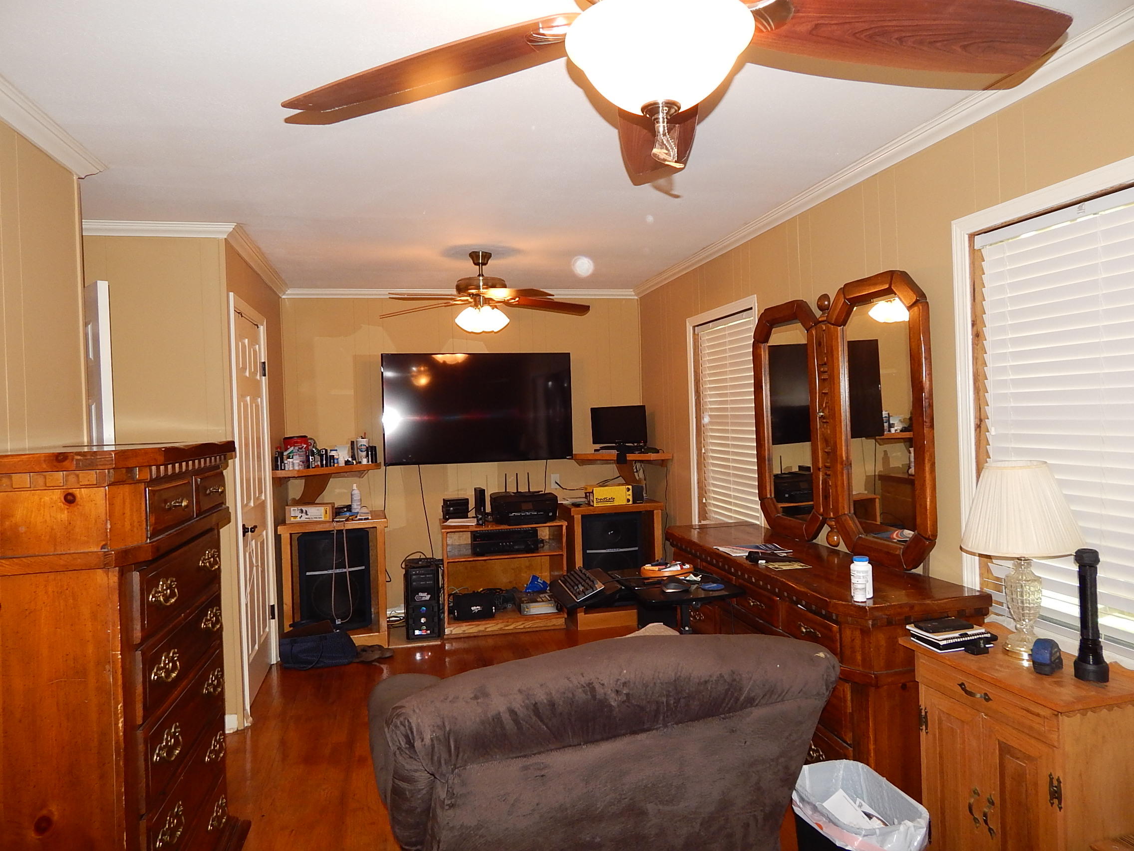 BAYOU WOODS - Residential