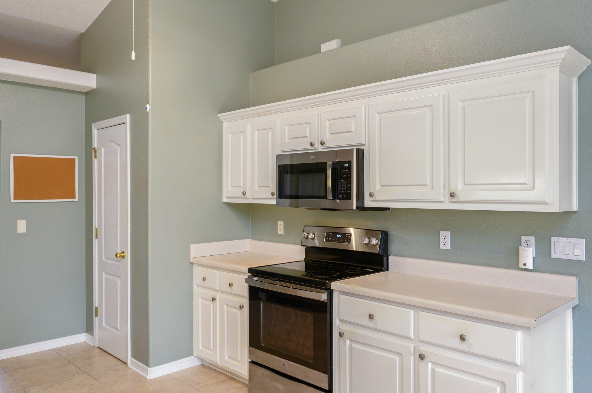 HOLLEY BY THE SEA - Residential