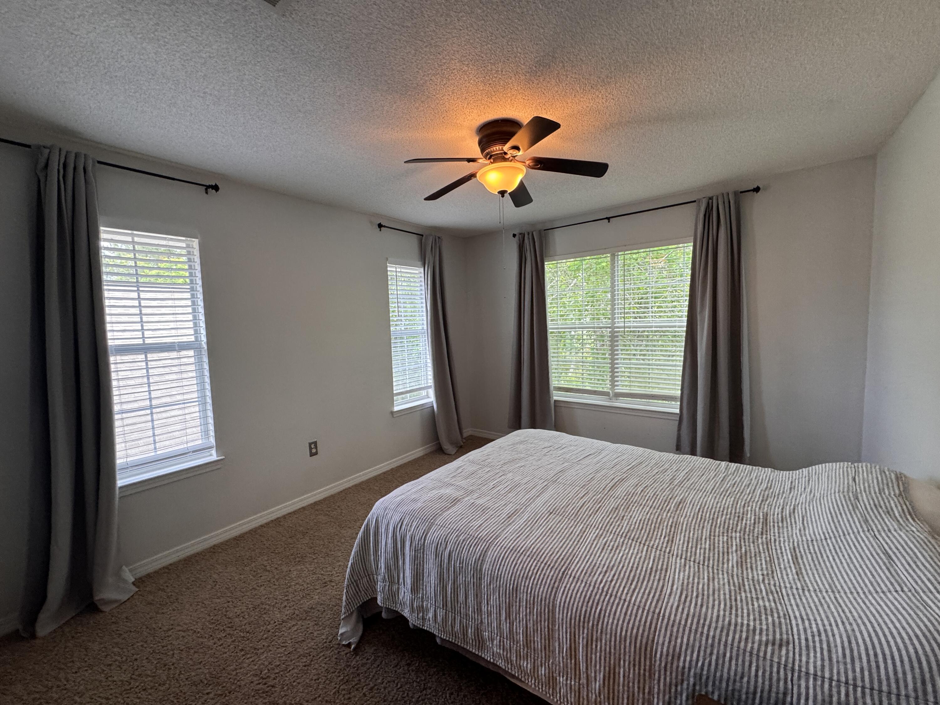 MARSH HARBOR - Residential Lease