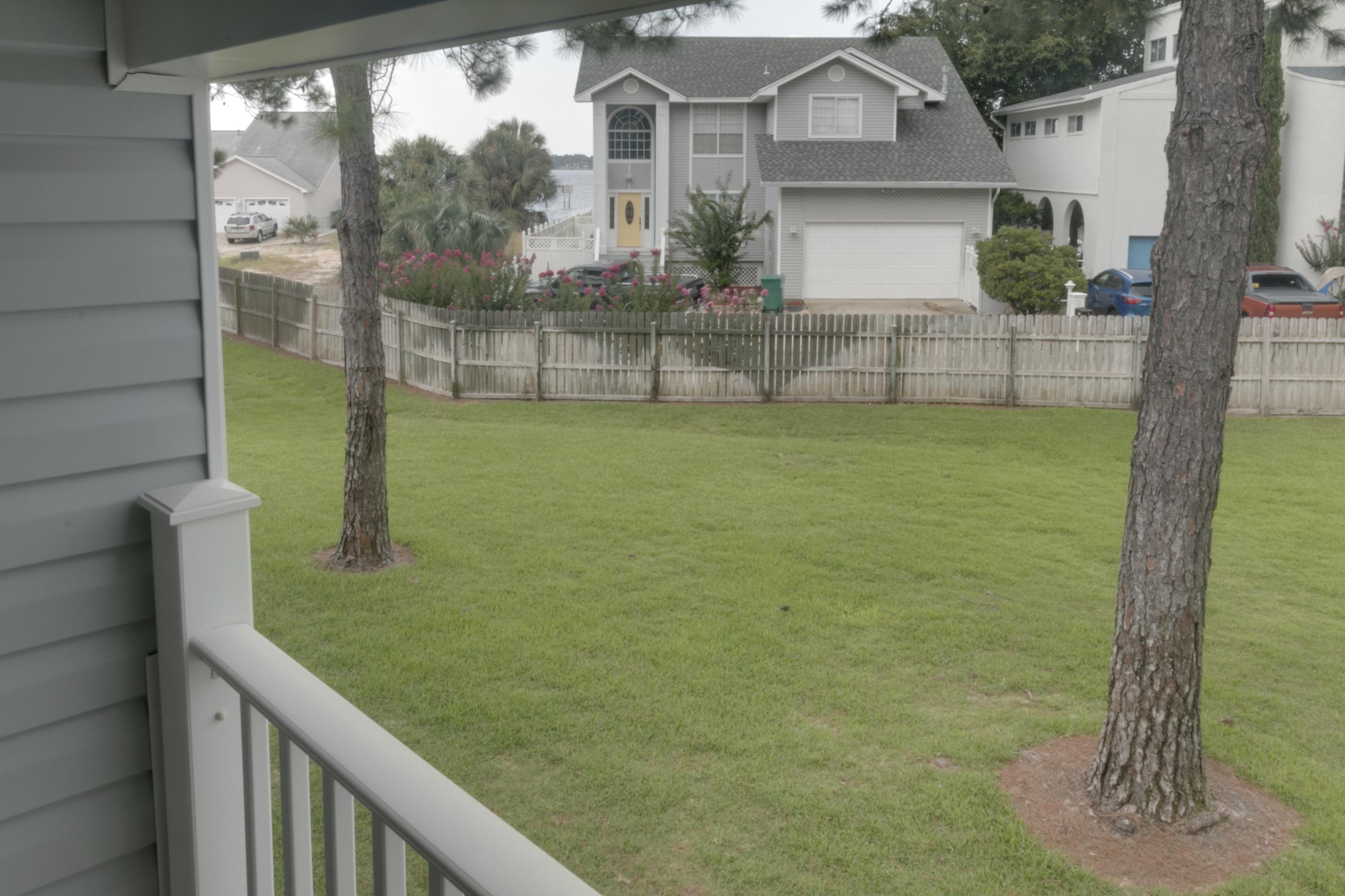 FINISTERRA CONDO - Residential