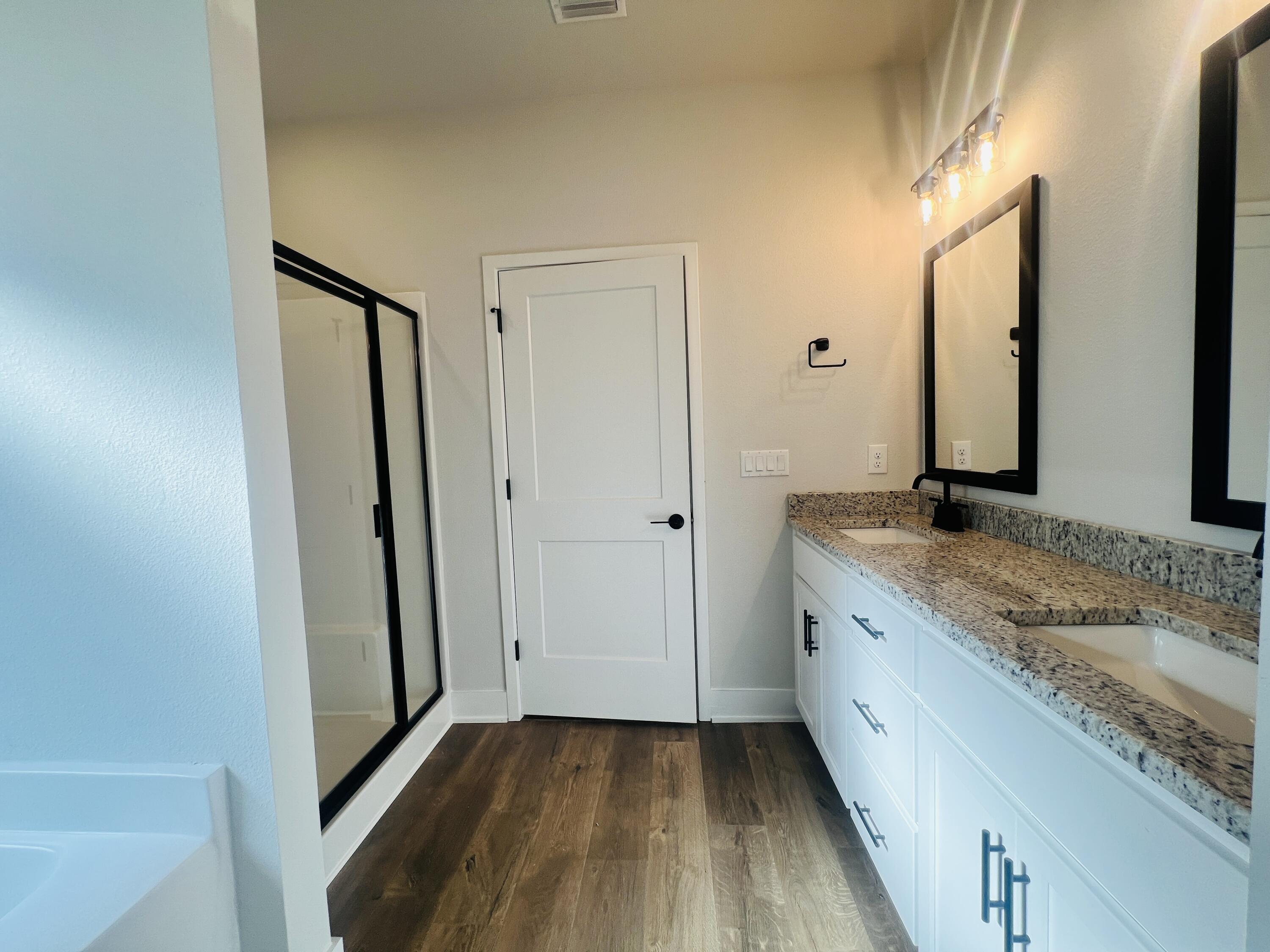 HIDDEN PINES PH 1 - Residential