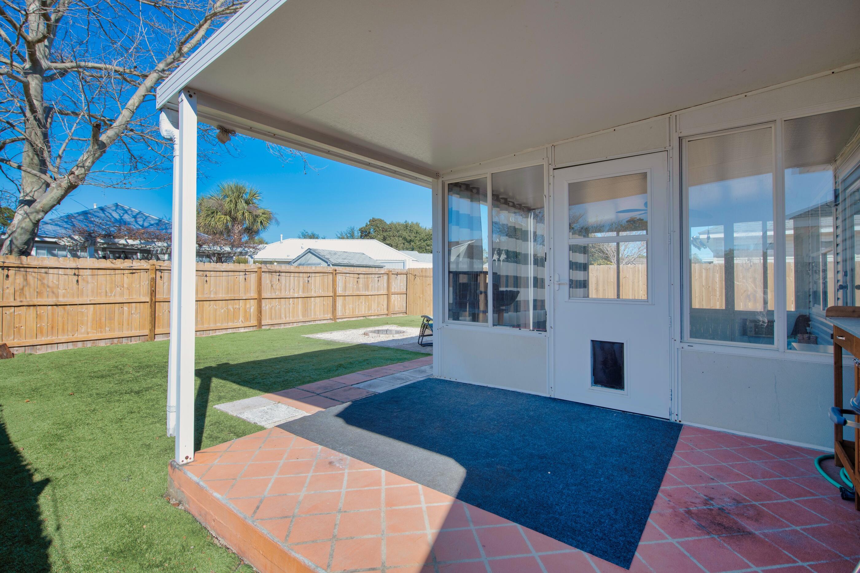 LIGHTHOUSE POINTE UNIT 1 & 2 - Residential