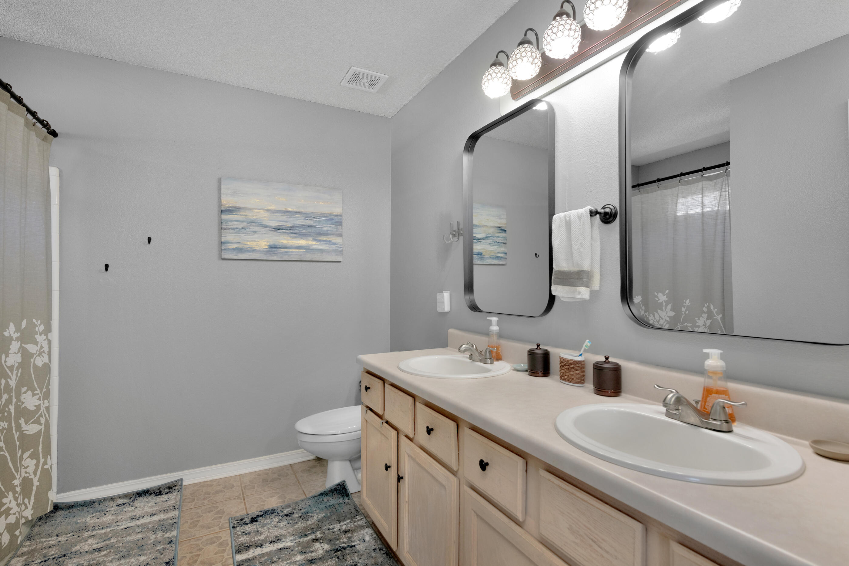LIGHTHOUSE POINTE UNIT 1 & 2 - Residential