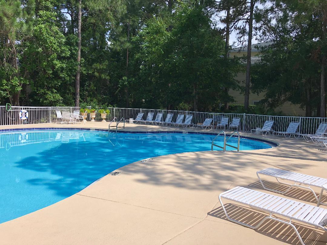 POINT OF VIEW CONDO - Residential