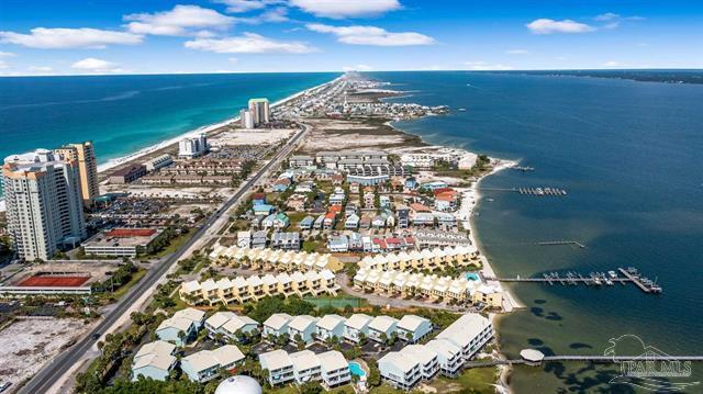 VILLAGE AT NAVARRE - Land