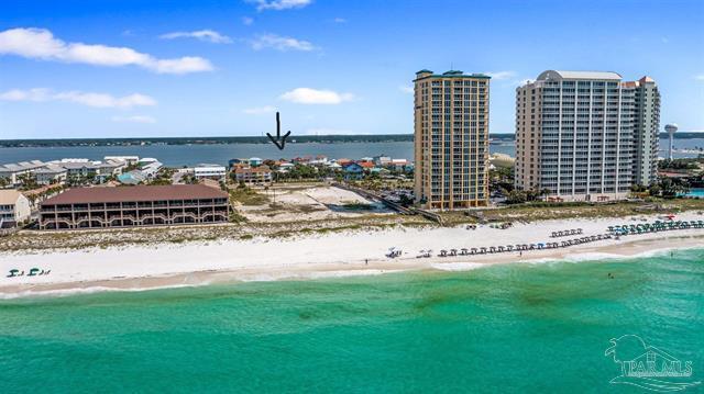 VILLAGE AT NAVARRE - Land