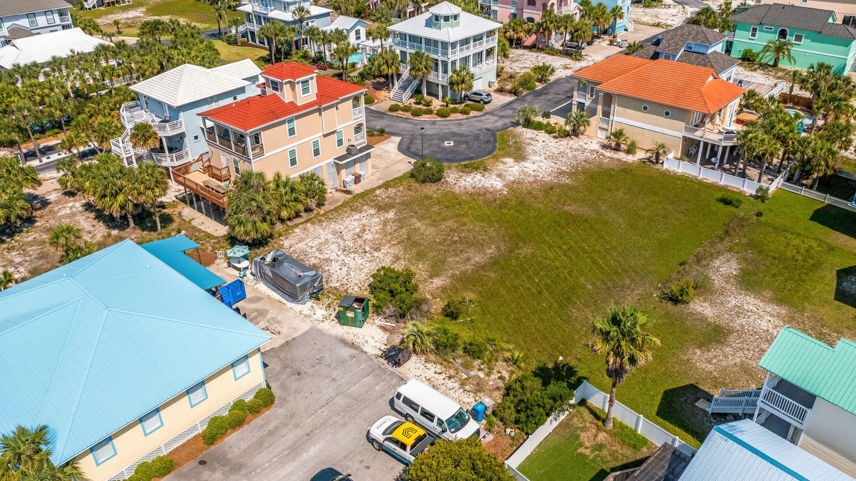 VILLAGE AT NAVARRE - Land