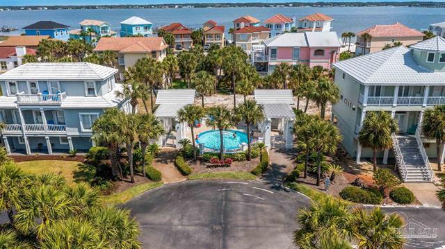 VILLAGE AT NAVARRE - Land