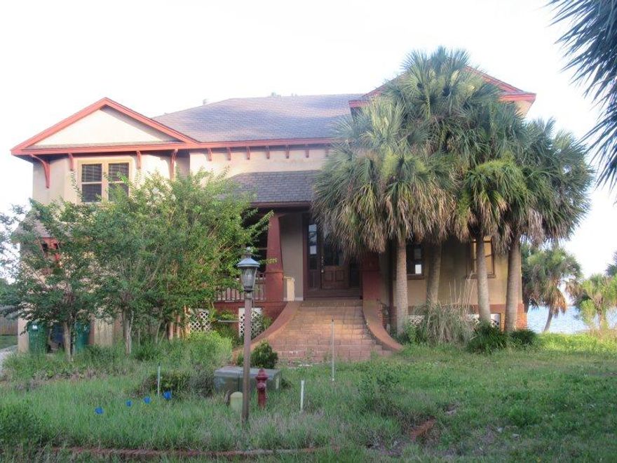 REO...Accepted offer in place pending receipt of executed docs...Waterfront Estate! Fantastic views of the Santa Rosa Sound from the rear deck. This home has it all! Gas fireplace in the large great room with an 18 foot ceiling. Large baseboards, ceiling fans, crown molding and solid wood staircase. Wood cabinets in the large kitchen with center island, built in microwave and oven, cook top stove, recessed lighting and granite counter tops. MBR has a gas fireplace and a Juliet balcony with a view of the sound. Master bathroom has jetted tub, separate shower and a huge walk in closet. DON'T WAIT...YOU'LL BE TOOO LATE!!!