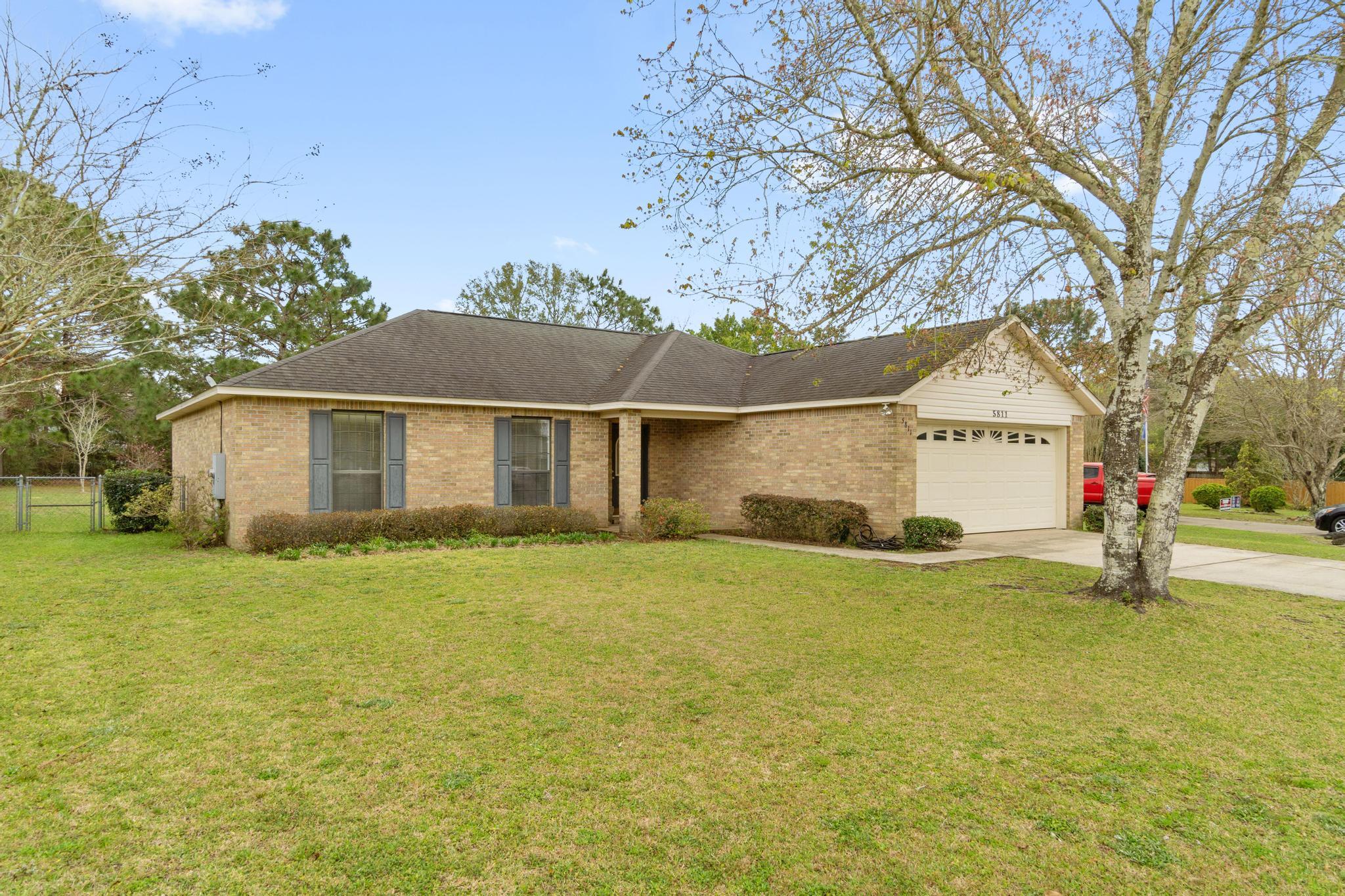 DEER VALLEY ESTATES - Residential