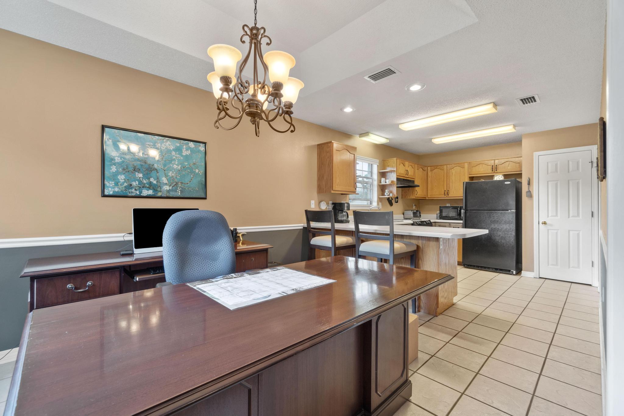 DEER VALLEY ESTATES - Residential