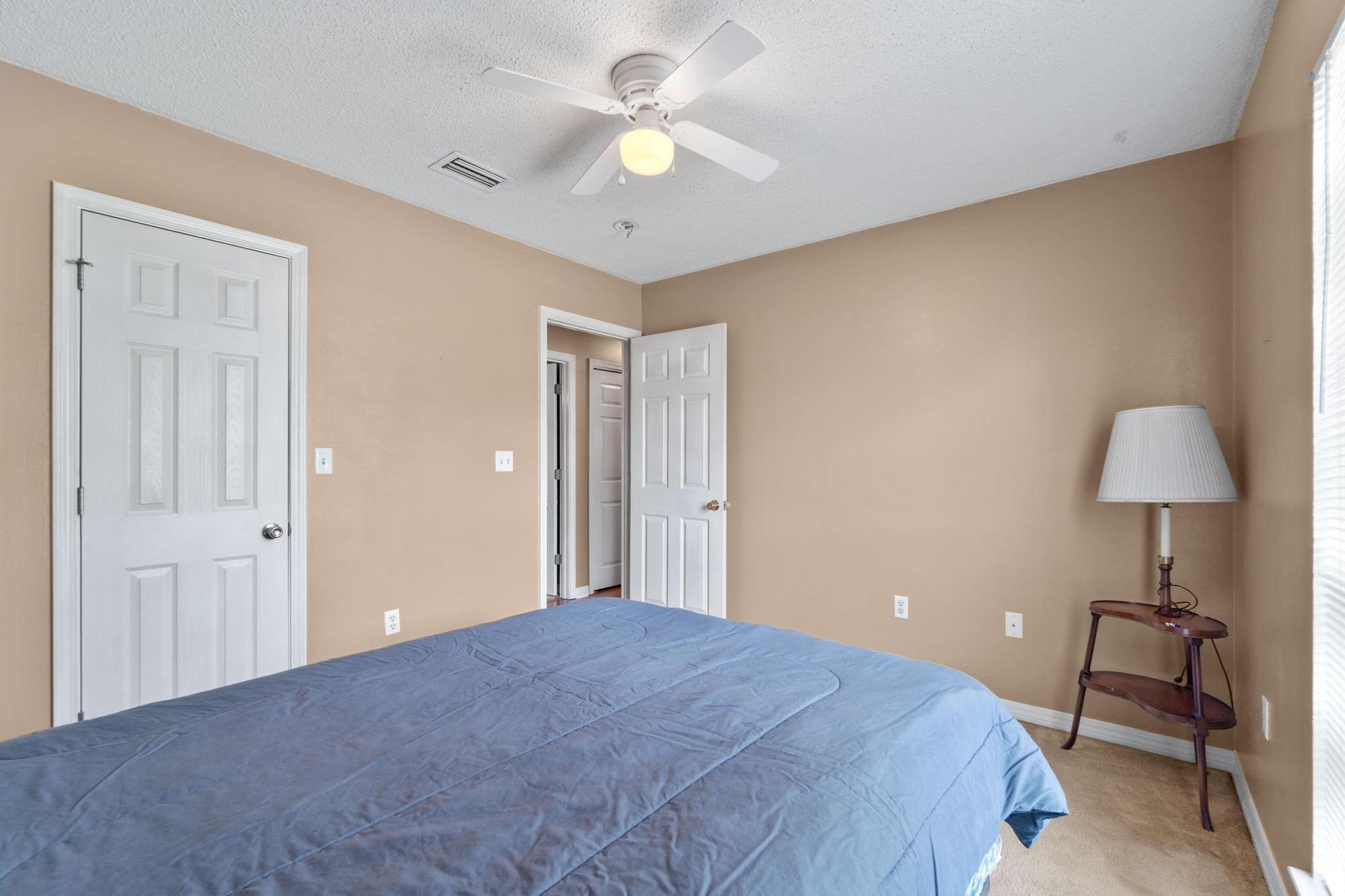 DEER VALLEY ESTATES - Residential