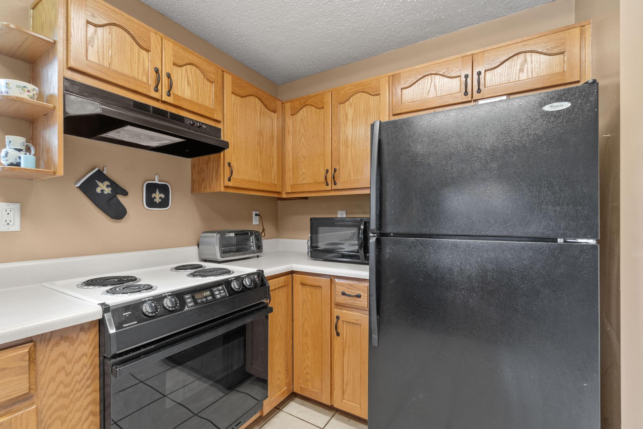 DEER VALLEY ESTATES - Residential