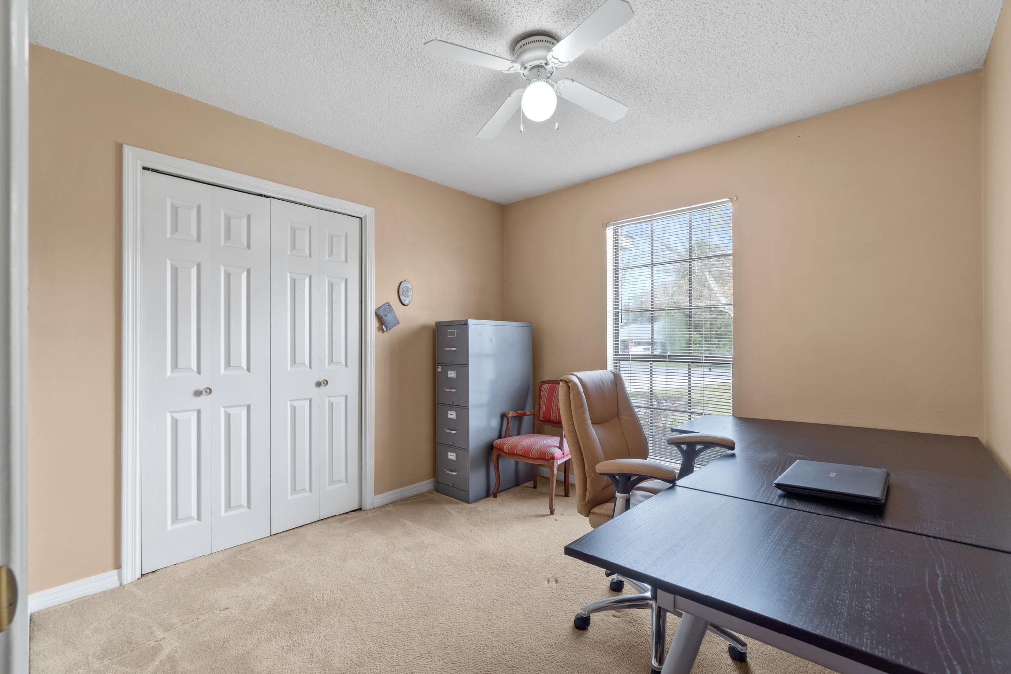 DEER VALLEY ESTATES - Residential