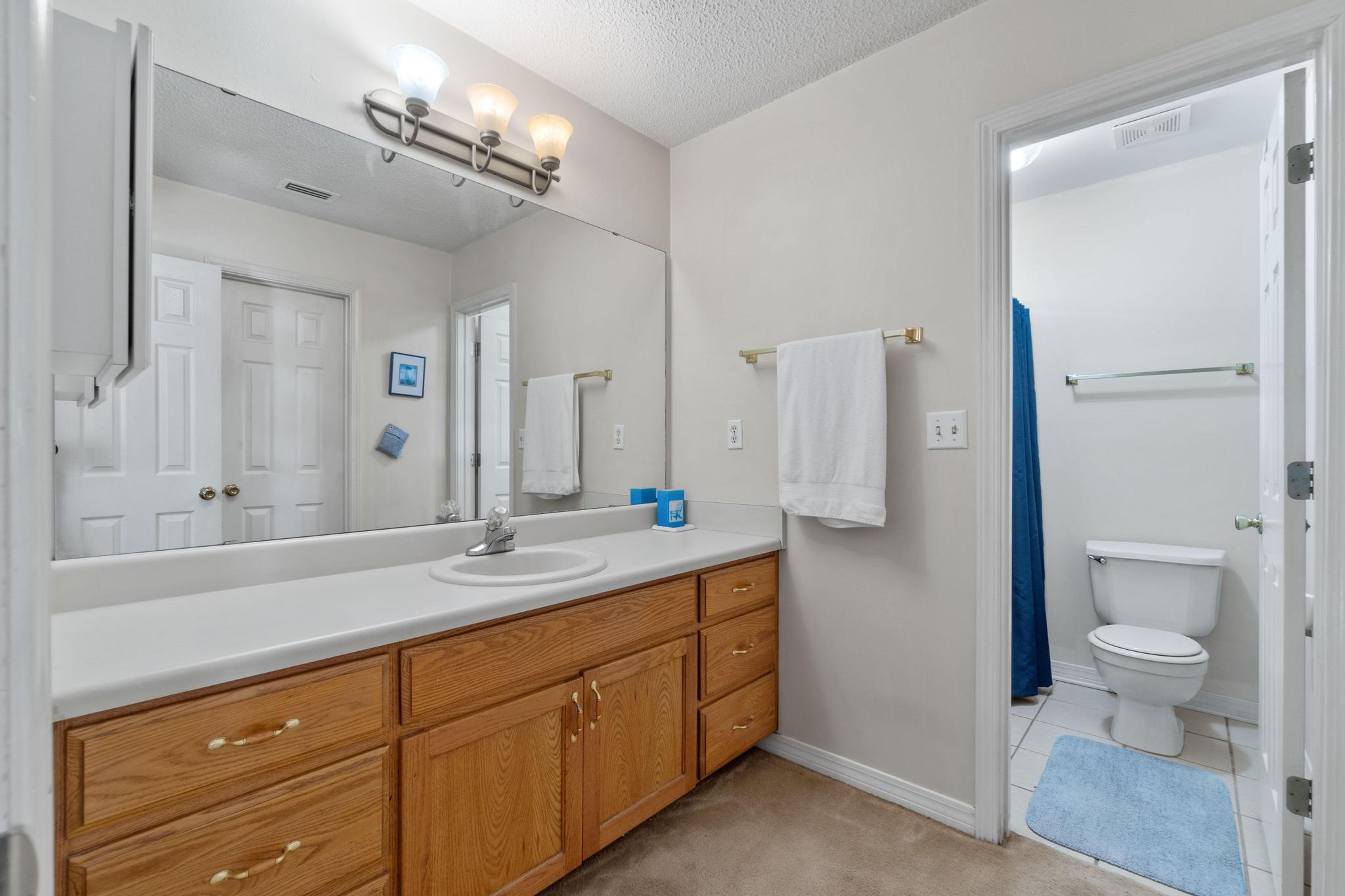 DEER VALLEY ESTATES - Residential