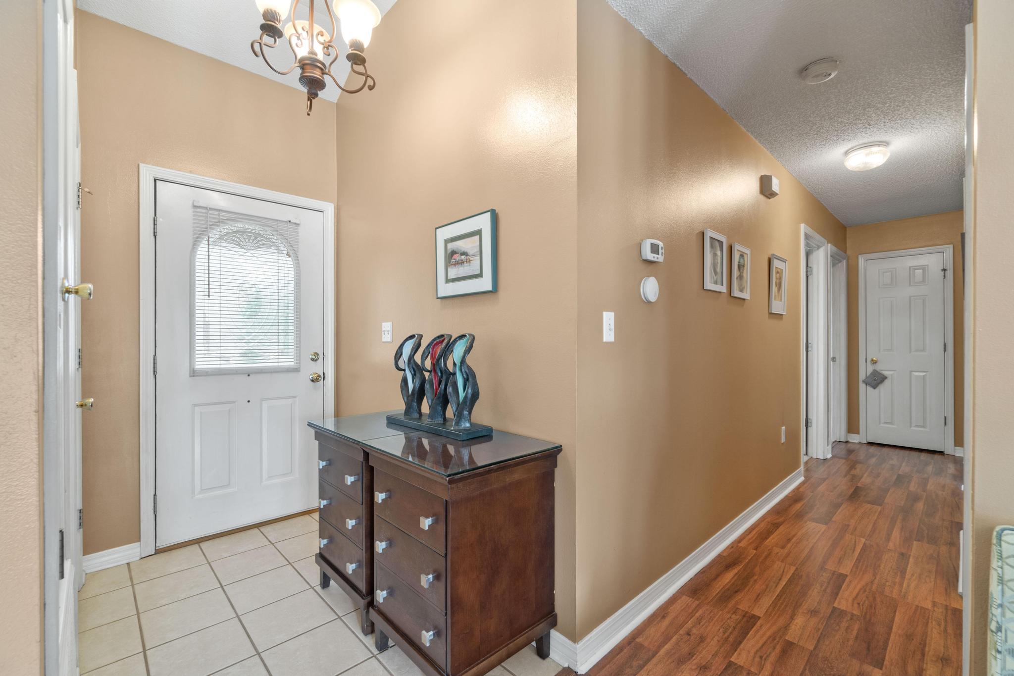 DEER VALLEY ESTATES - Residential