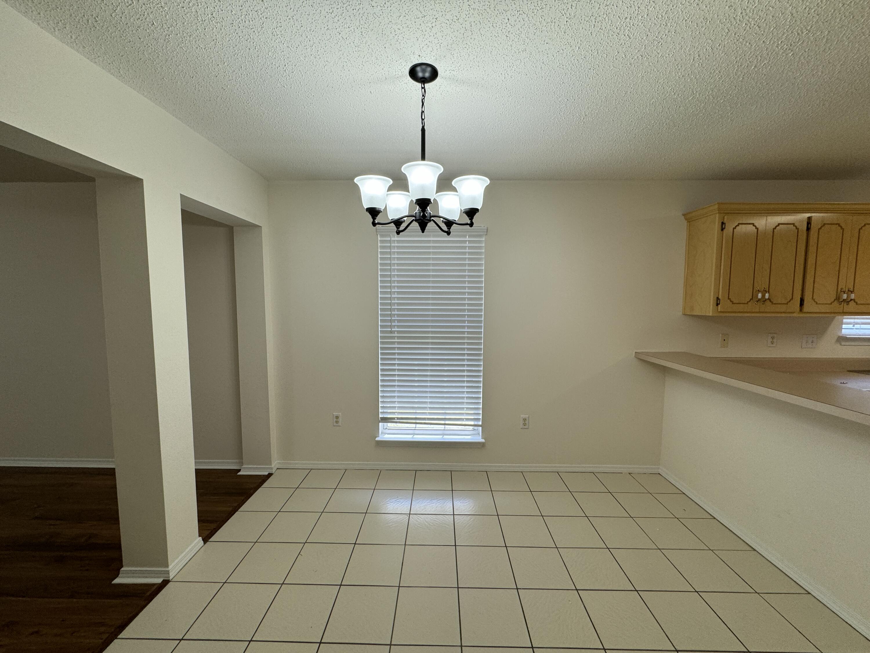 THE BUNGALOWS AT BLUEWATER BAY - Residential Lease